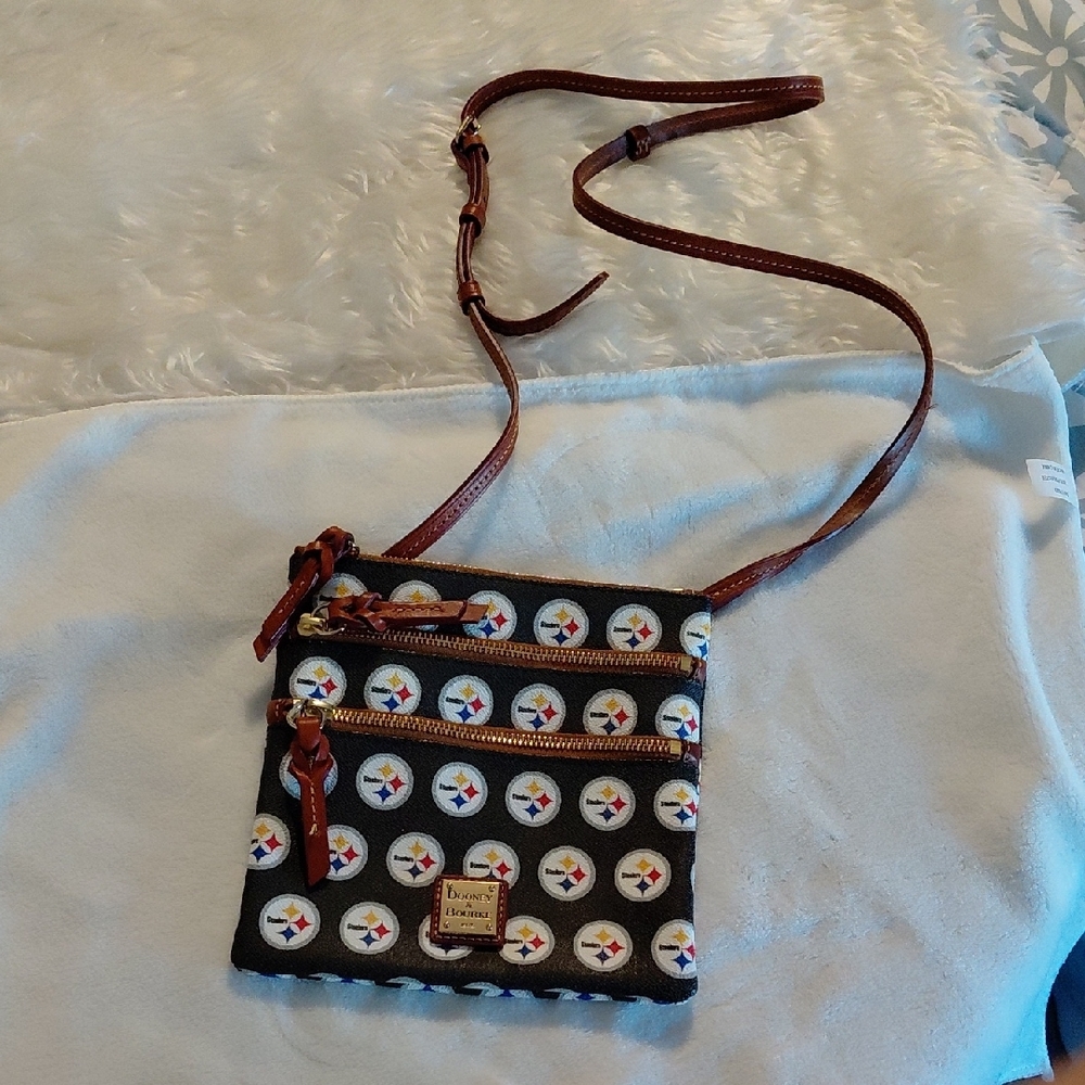 NFL Steerlers Dooney & Bourke Black Crossbody